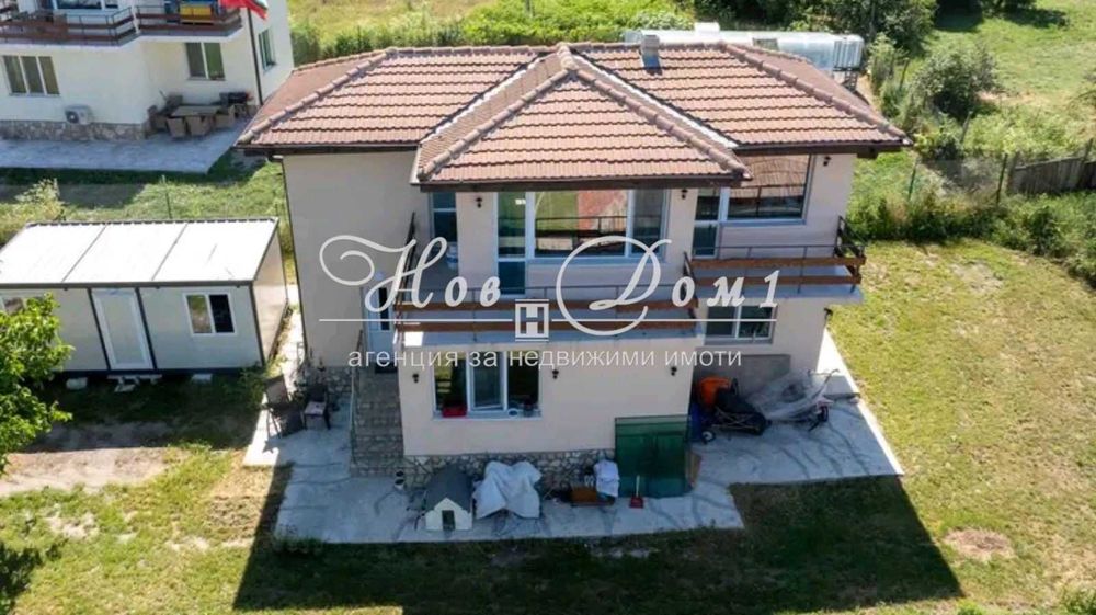 Дава се под наем Къща в с. Бенковски, Област Варна - 113 кв.м за 765 € - Снимка #1