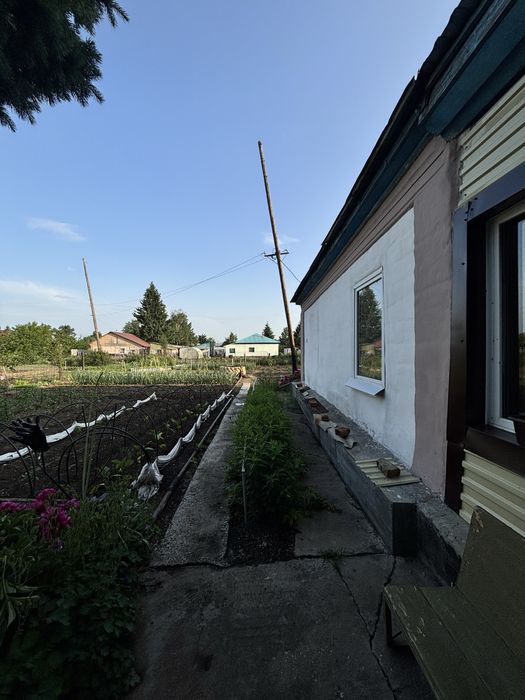 Продам дом 3 комнаты(больша площадь)