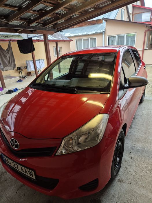 Toyota yaris 3 benzina 1.o