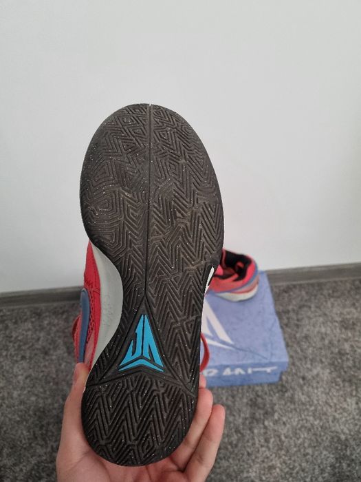 Ghete de baschet "Ja Morant 1 Fuel"