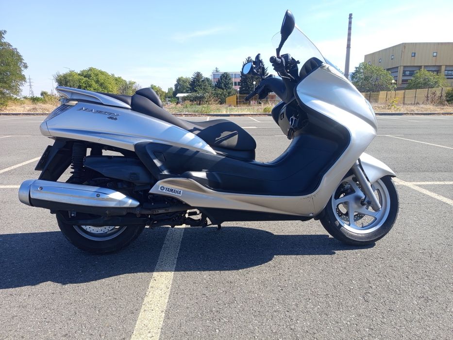 Yamaha majesty 400