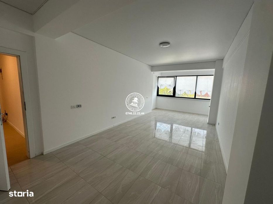 Spatiu comercial 60 mp de inchiriat - Valea Lupului