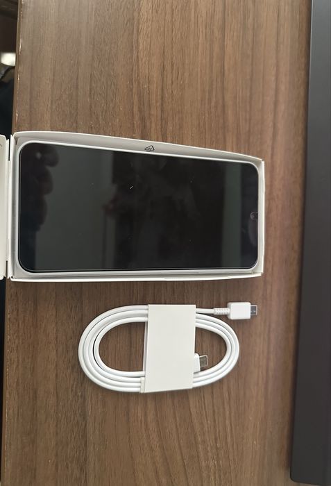 Чисто нов Samsung A16 128 GB