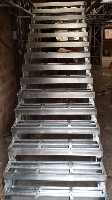 Structura metalica pentru casa 70 mp, de la doar 9800 euro!!!