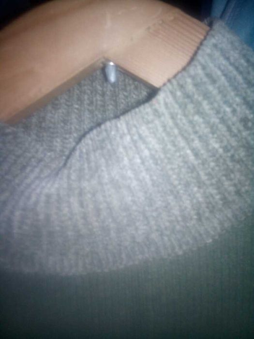 платье теплое цвет оливковый