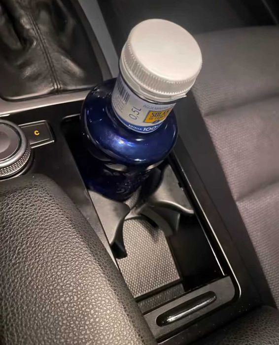 Разделител къпхолдър Мерцедес Mercedes W204 W212 W207 поставки за чаши