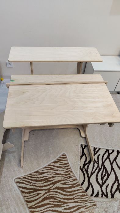 Продам детскую парту трансформер.