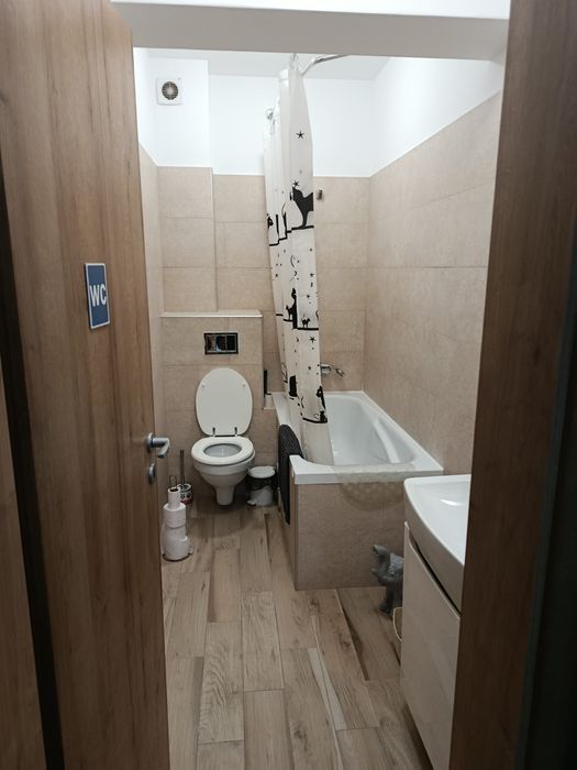 Spațiu / camera de inchiriat pentru masaj / unghii / gene/ etc