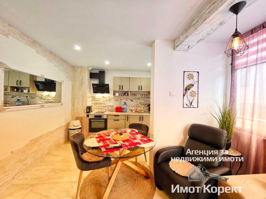 Имот Корект продава 2- Стаен със собствена земя 37 м2