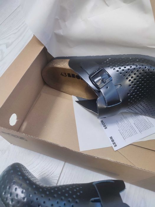 Мъжки чехли №43 анатомични естествена кожа и подложка,чисто нови