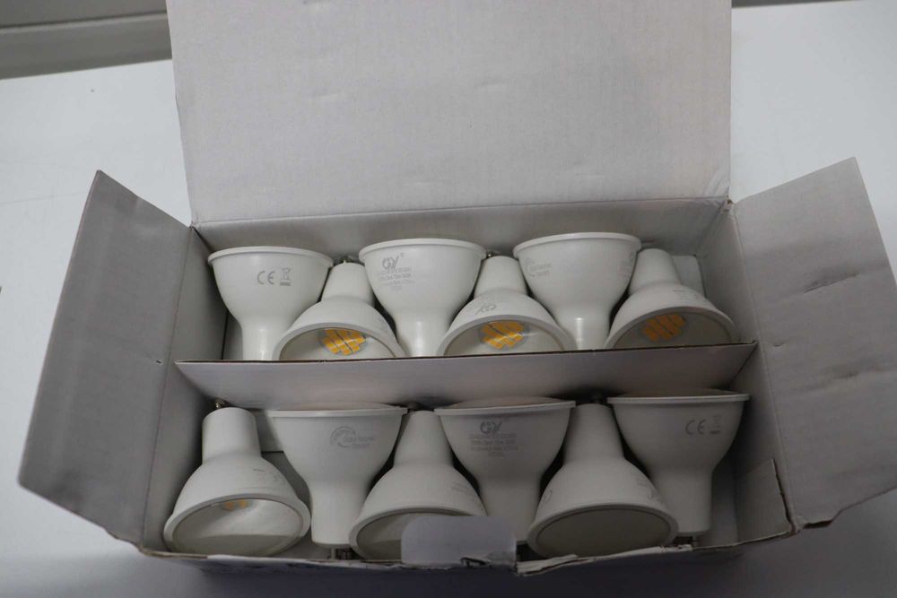 LED крушка GY GU10, 4W, 720 лумена,3000K, неутрално бяло, 12 броя