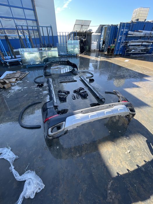 Bara fata bara spate praguri grila volan si airbag bmw x5  g05