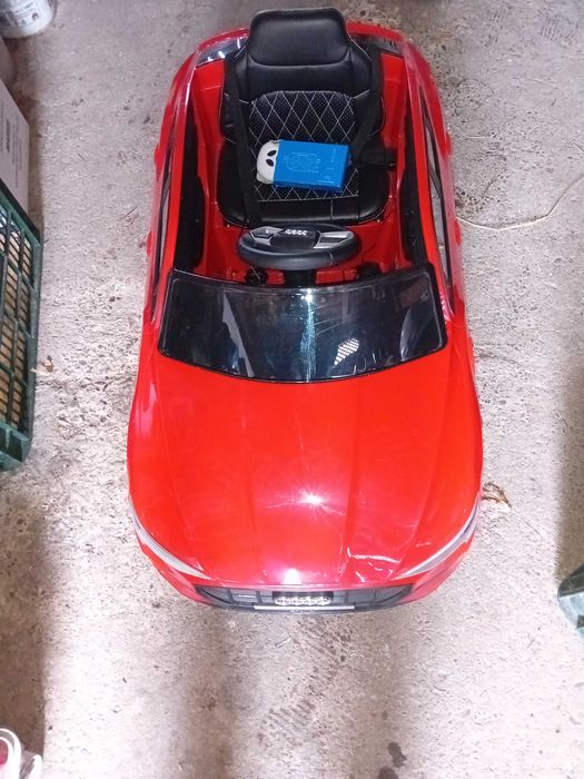 Mașinuță Audi e-tron Sportback 4x4 pentru copii 1-5 ani