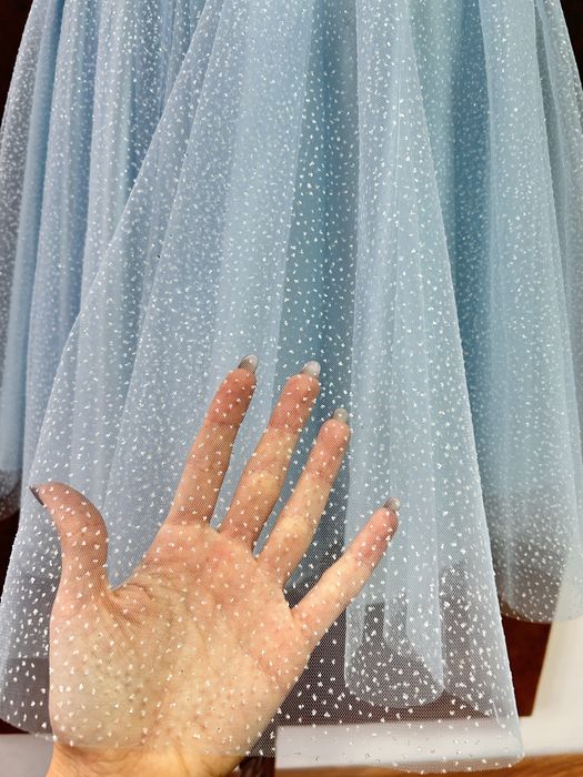 Чисто нова официална рокля