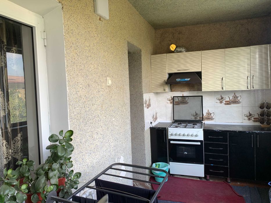 3/5/5 Мирабадский р-н, 65м2 не торцевая