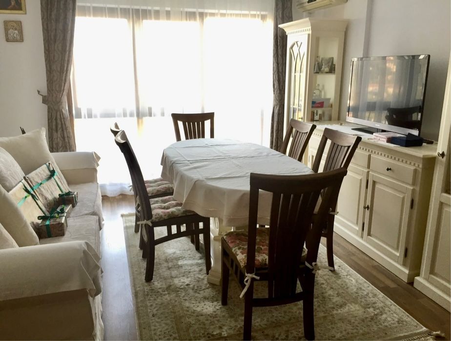Proprietar vând apartament 2 camere, 75 mp, 2 parcări, Bucium