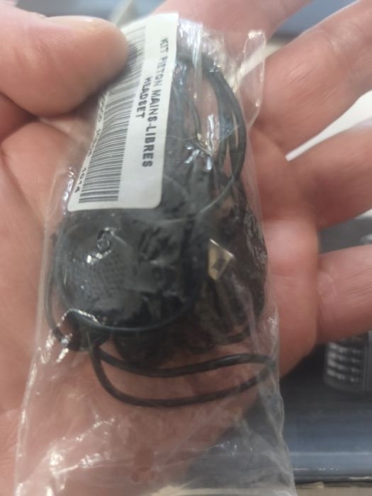 Самсунг SGH-B130 , неразличим от нов, без коментар на цената