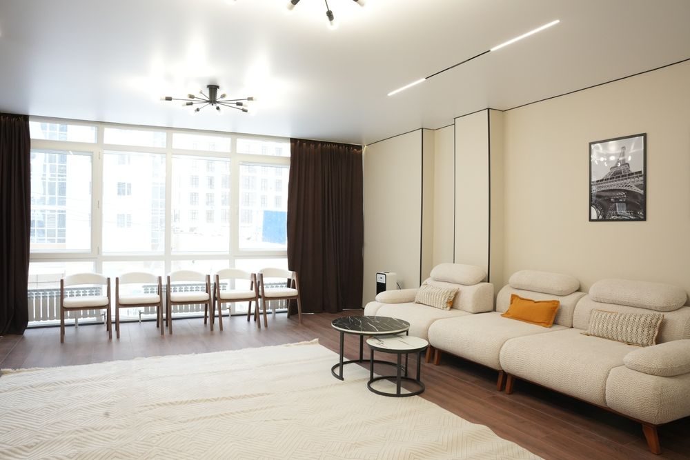 6 комн возле триумфальной арки