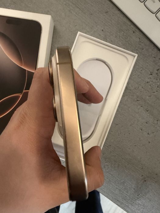 Iphone 16 Pro Max Impecabil