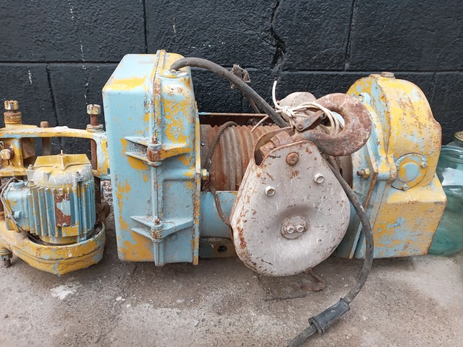 Подьемныи механизм