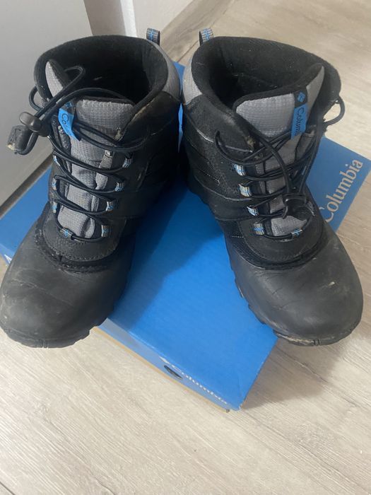 Ghete Columbia marime 38