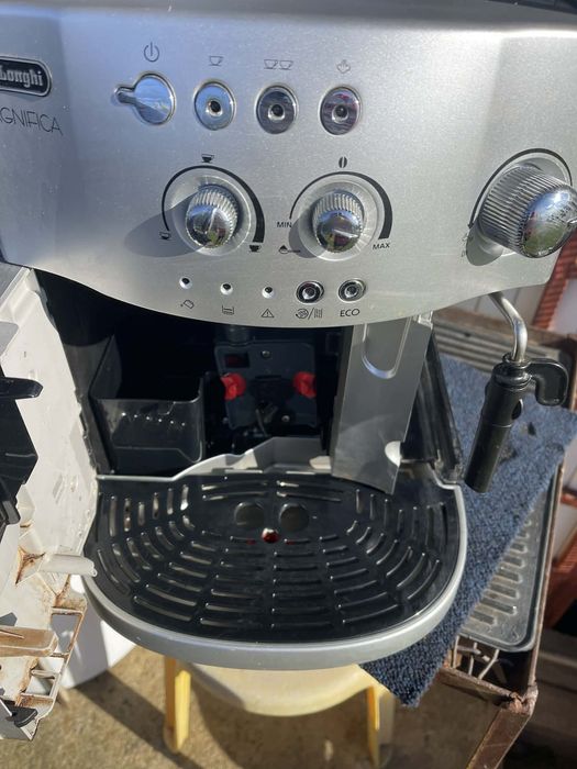 Кафе автомат  Delonghi Magnifica