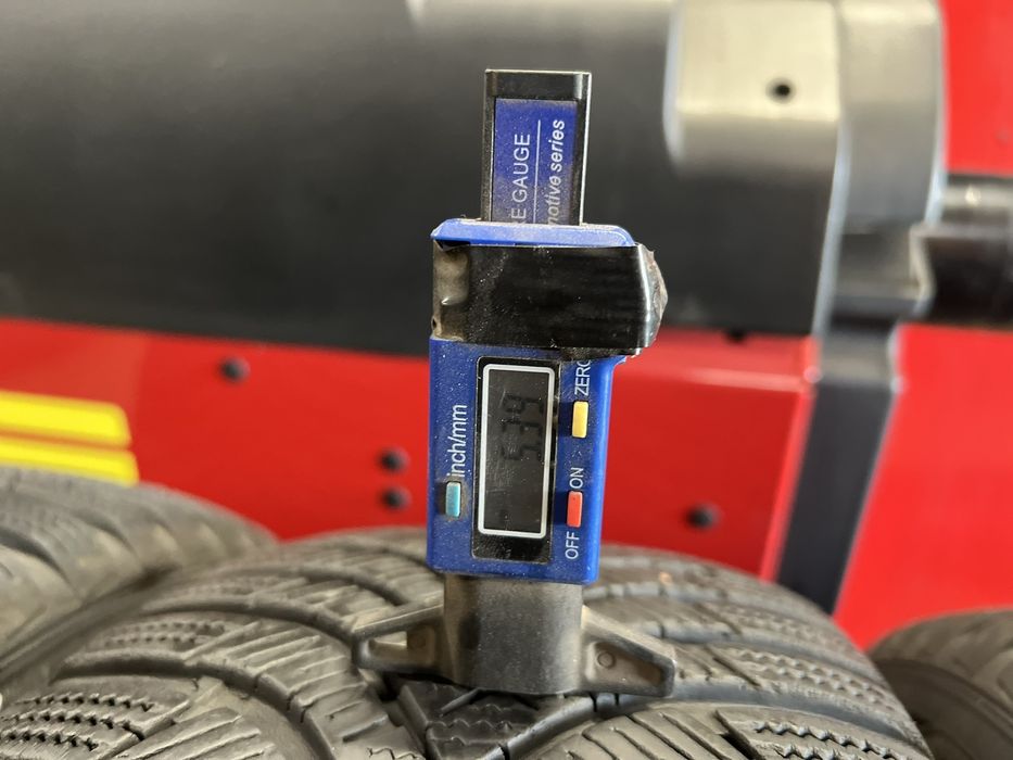 Зимни гуми 215/65 R16 Hankook