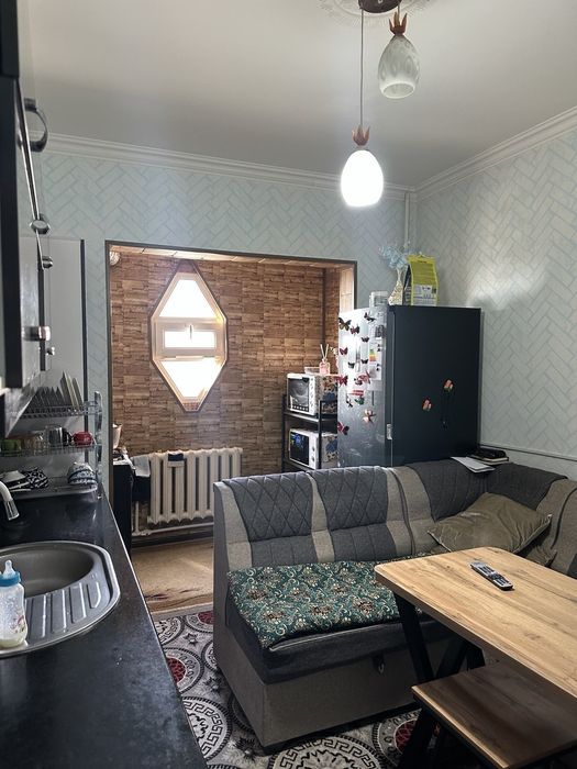 4.7.9.Шайхонтохур тумани Жар- арикда сотилади 103 квм