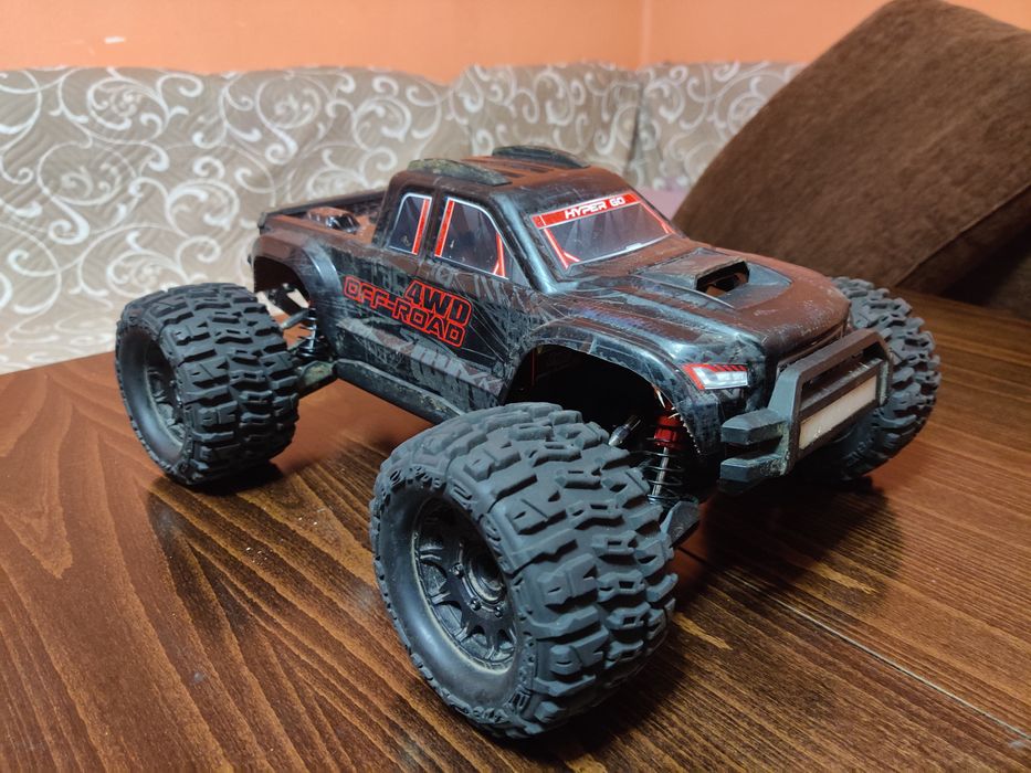 MJX 10208 RC количка с дистанционно