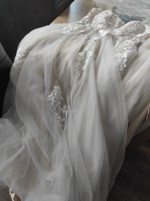 Булчинска рокля.