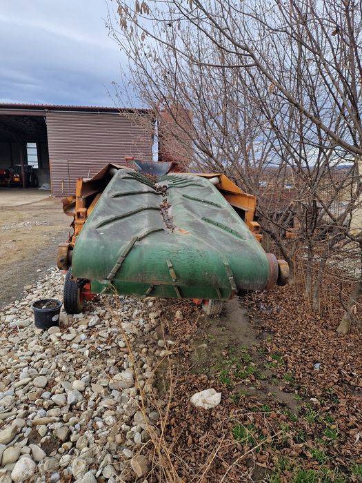 Banda transport tip lebada cadru mobil motorizat