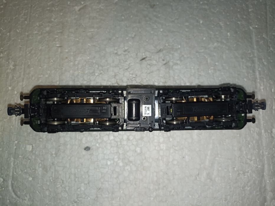 Locomotiva trenulet electric roco BR 140