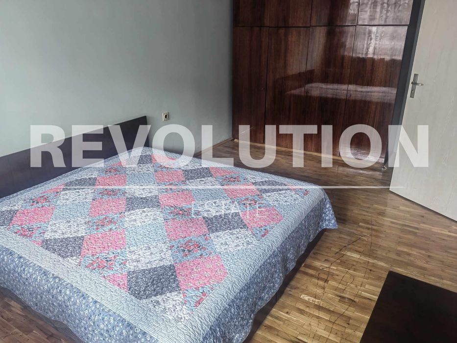 Дава се под наем Тристаен апартамент в Варна, Нептун - 70 кв.м за 550 € - Снимка #3