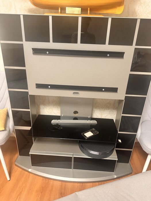 Подставка под телевизор с полками