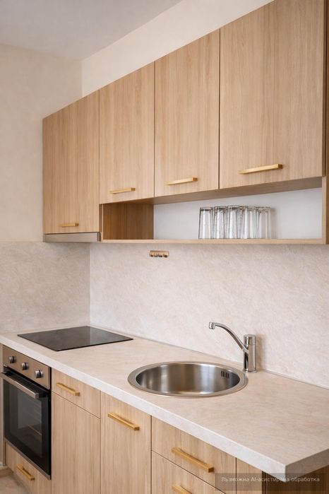 Двустаен апартамент под наем в жк. Тракия