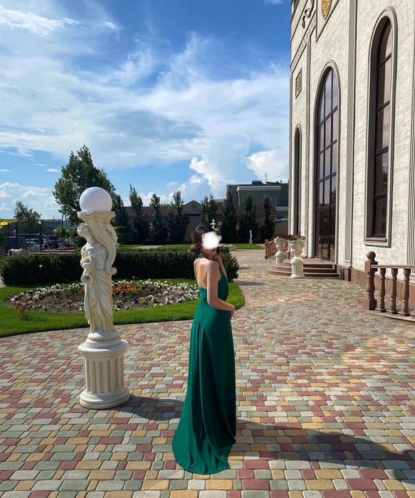 Продам платье в отличном состояний