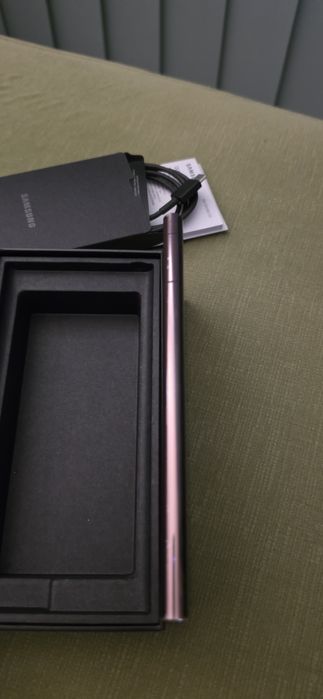 Samsung galaxy s22 ultra  256