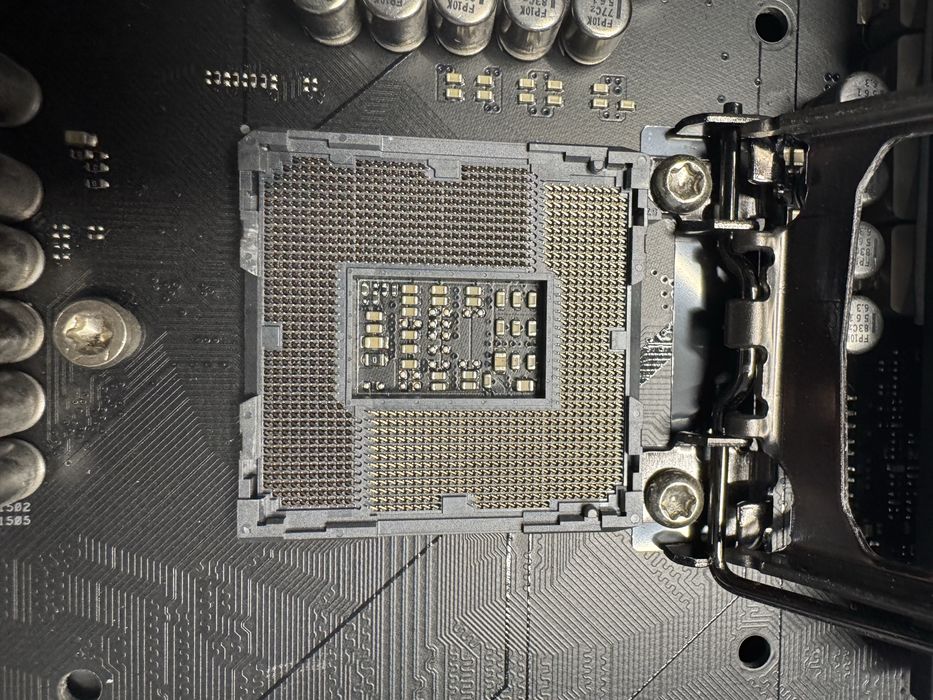 Kit Placa de baza ROG Maximus Hero XI+9700k Delidded