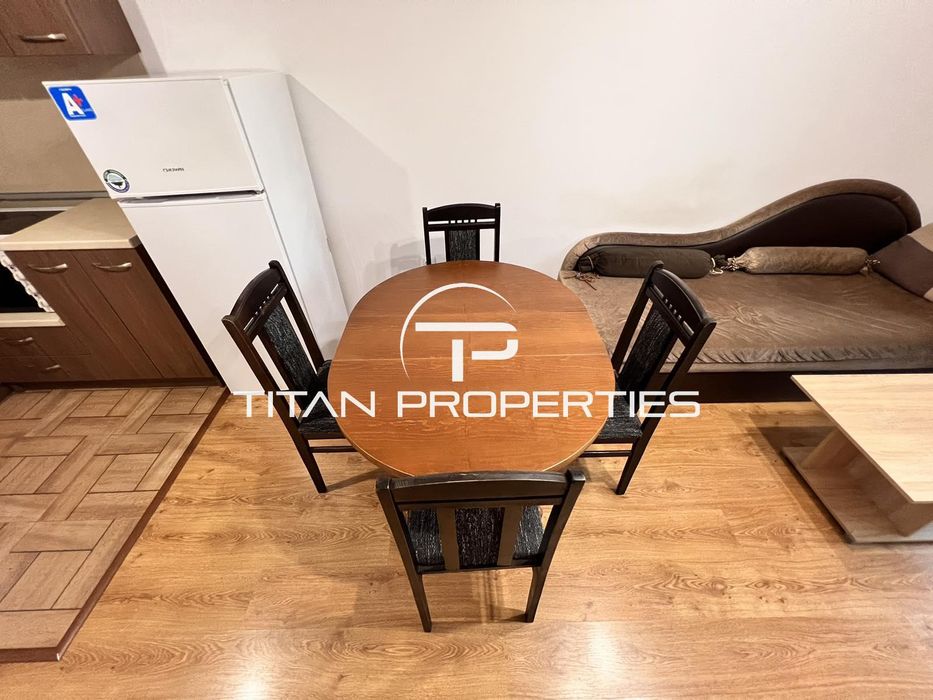 Дава се под наем Двустаен апартамент в Бургас, Братя Миладинови - 62 кв.м за 357 € - Снимка #2