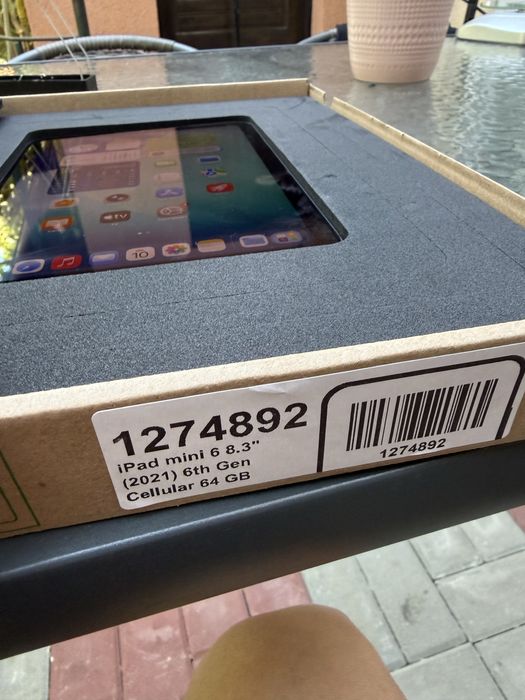 iPad Mini 6 64GB, Cellular, Space Gray – stare foarte buna