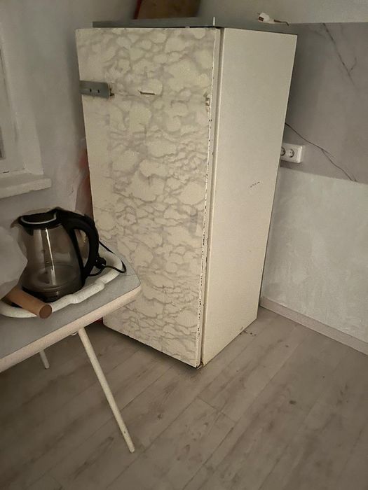 Холодильник бирюса