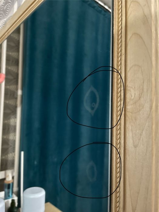 Продам комод с зеркалом