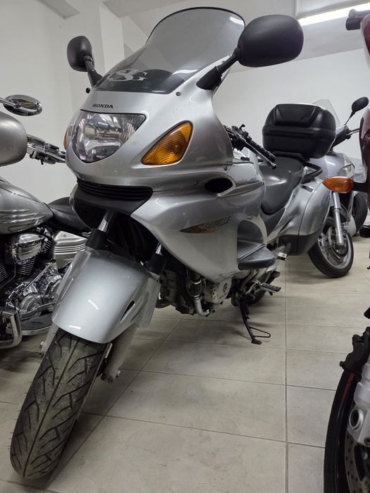 Honda  Deauville 650