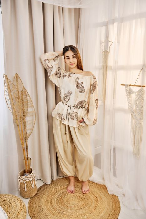 Летний костюм брючный