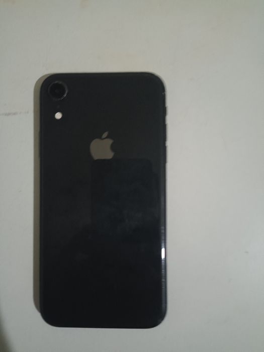 Продам  Iphone XR