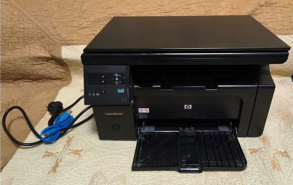 МФУ LaserJet M1132 MFP