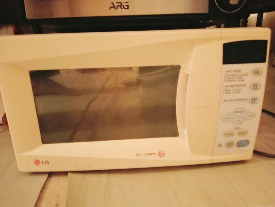 Микроволновка LG