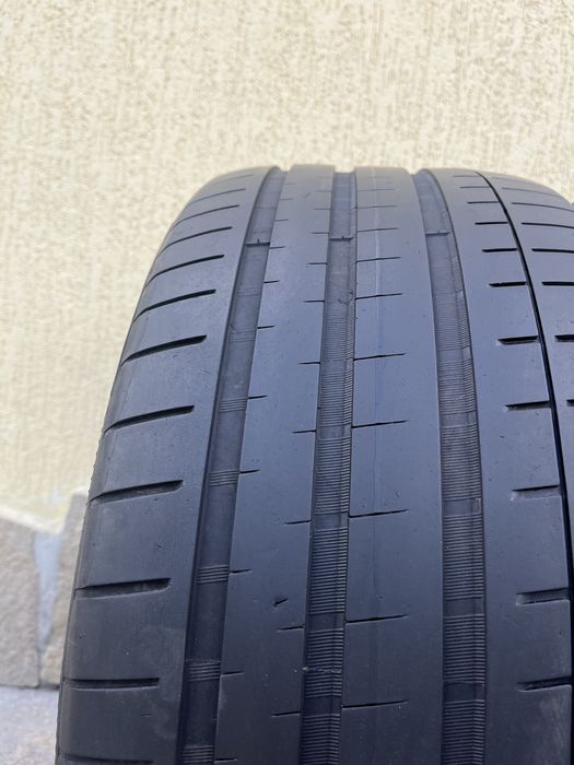 2 бр. летни гуми 255/45/19 Vredestein DOT 1419 5 mm