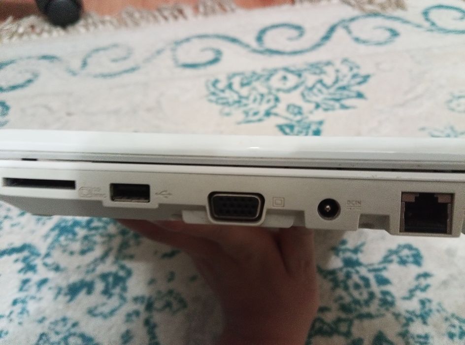 Ноутбук не рабочий