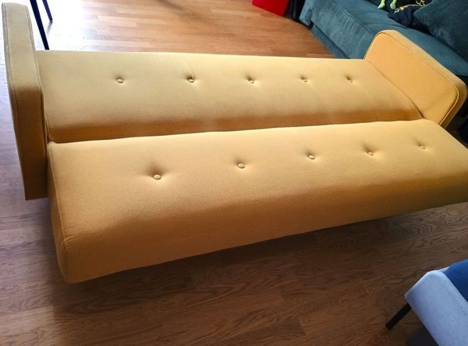 Canapea extensibila Daruma 3 locuri model retro midcentury